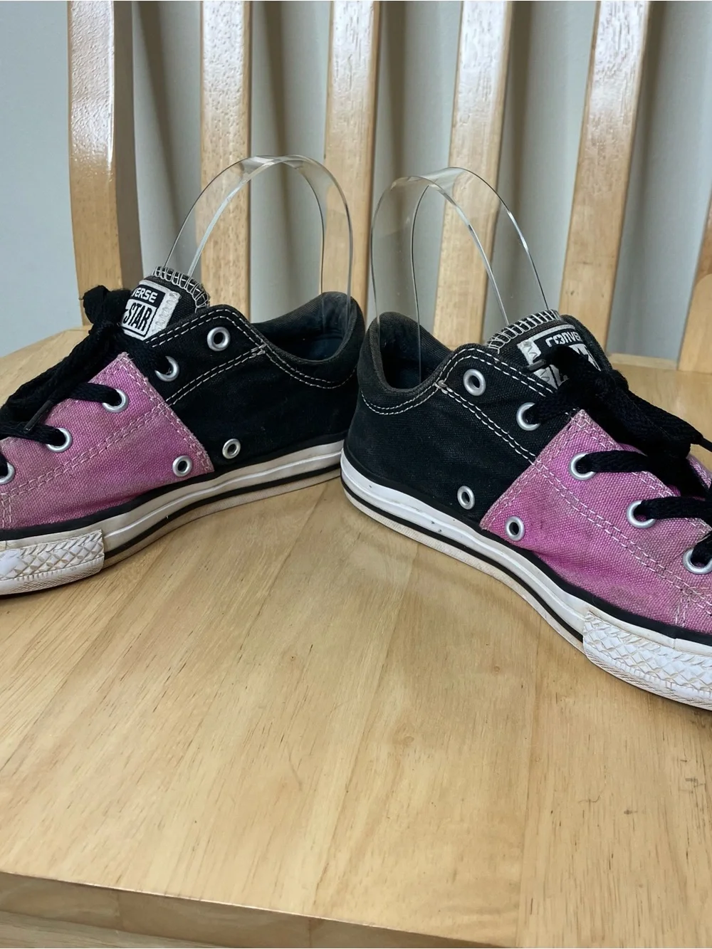 Converse girls sneakers black and pink 3.5